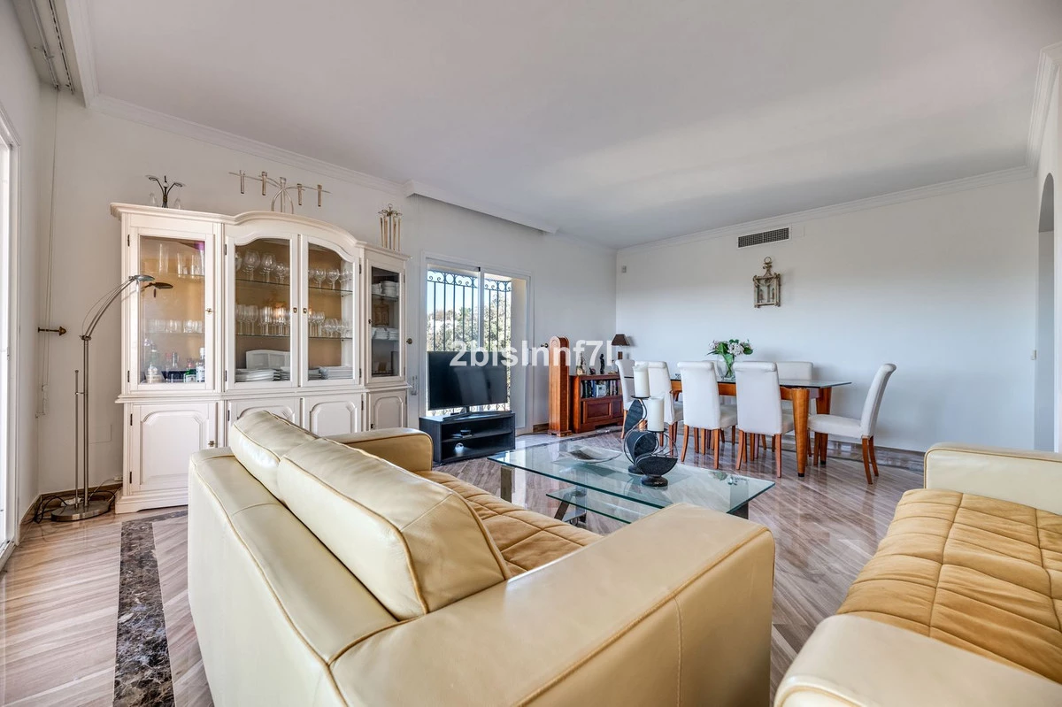 7-aa4cc561180b369757c0bb4af9886cd3