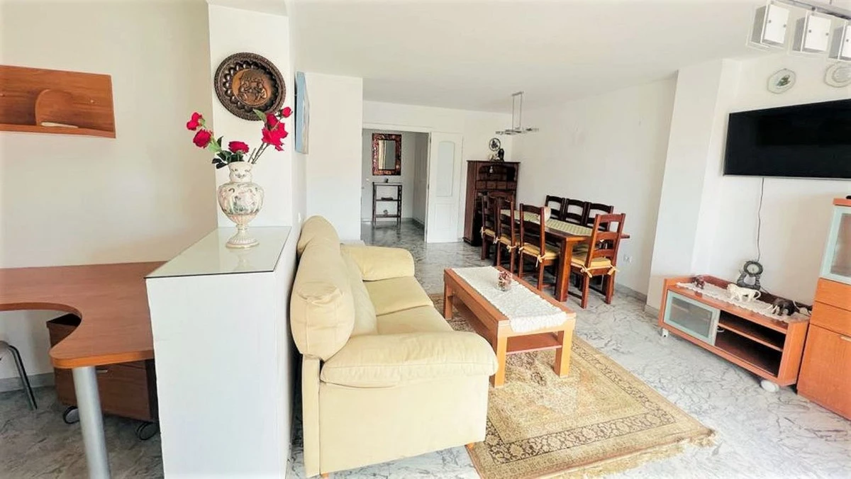 4-c23c0f86247804fa50226aecd8b0b2c8