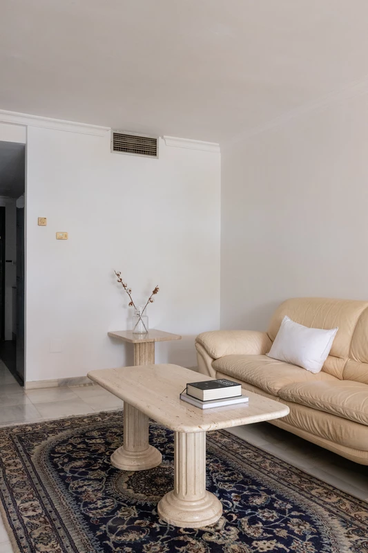 7-aa4cc561180b369757c0bb4af9886cd3