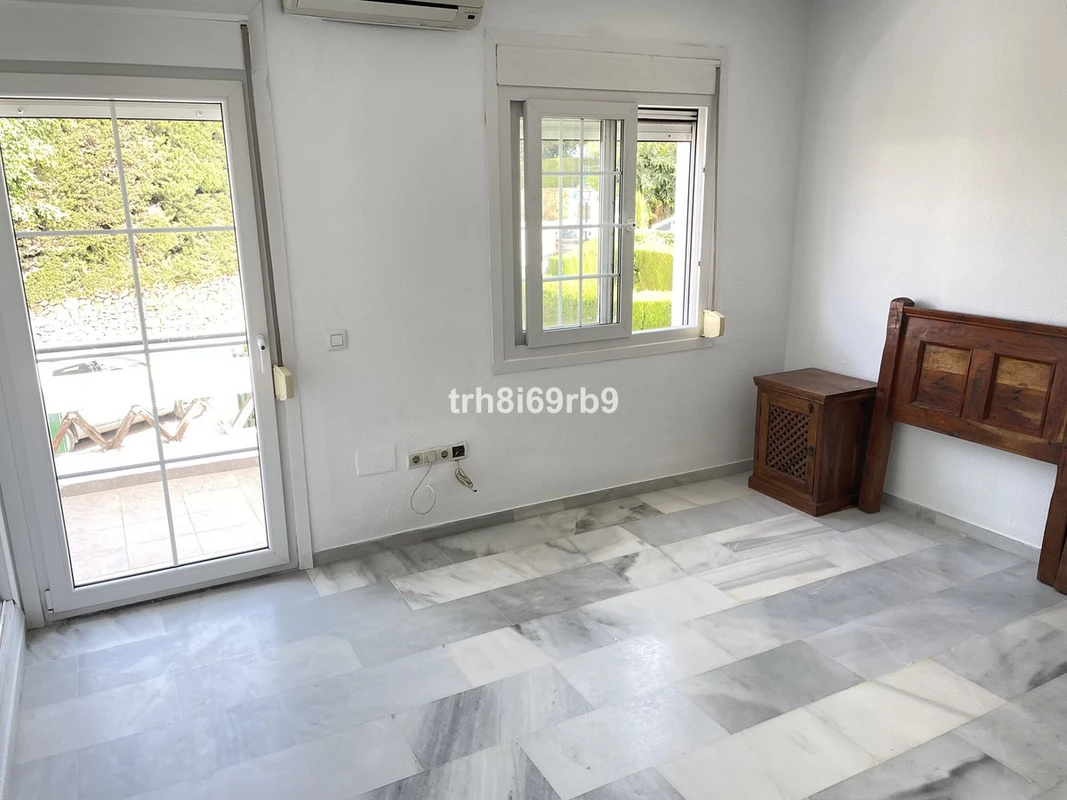 7-aa4cc561180b369757c0bb4af9886cd3