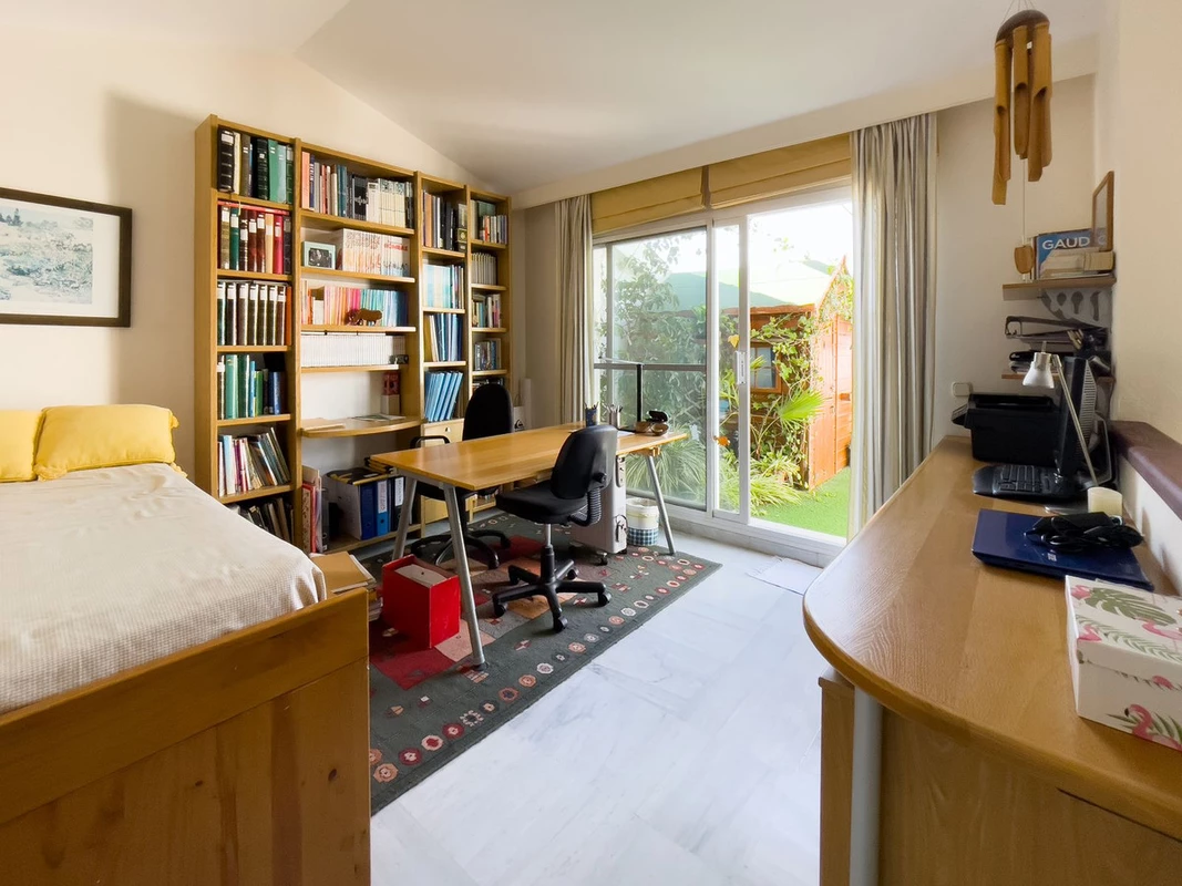 1-7980e48d732b6fc85c14b43b94d2aa54