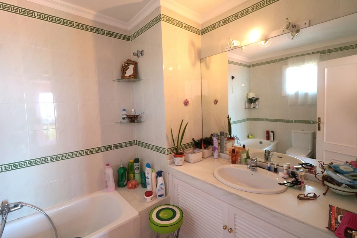 9-467d0cee5b725f3ef65f102a0c2e69c0