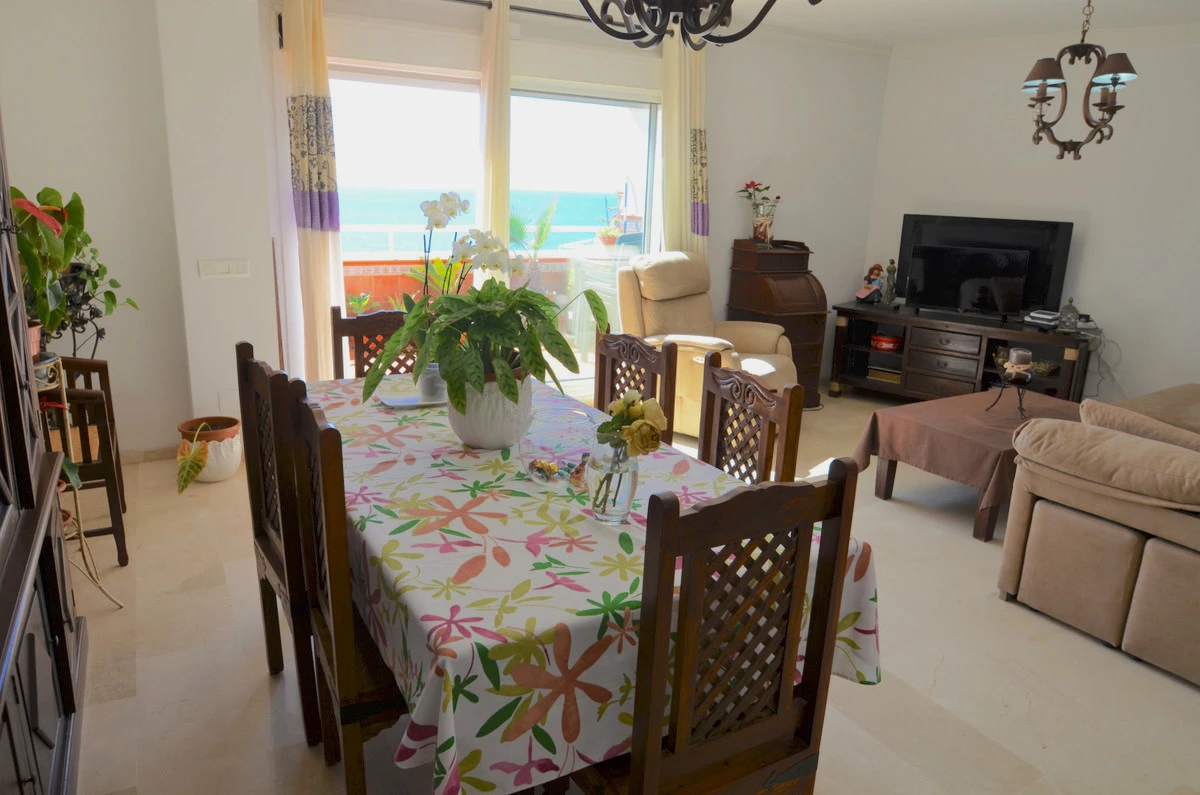 4-c23c0f86247804fa50226aecd8b0b2c8