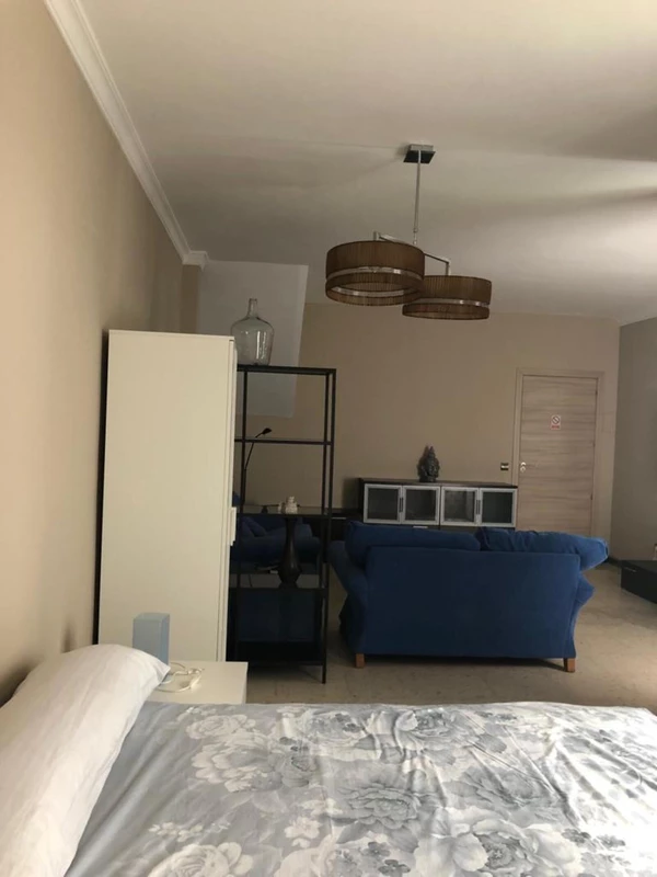 7-aa4cc561180b369757c0bb4af9886cd3