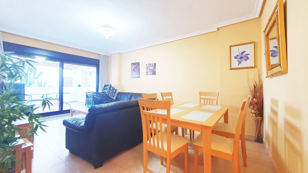 8-e64a9055bba3e77ac8aca3b893cdf826