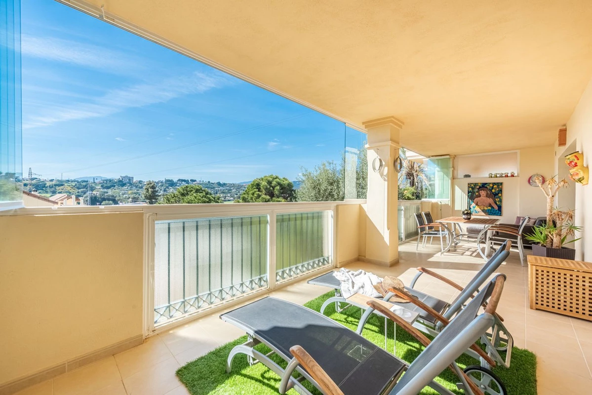 1-7980e48d732b6fc85c14b43b94d2aa54