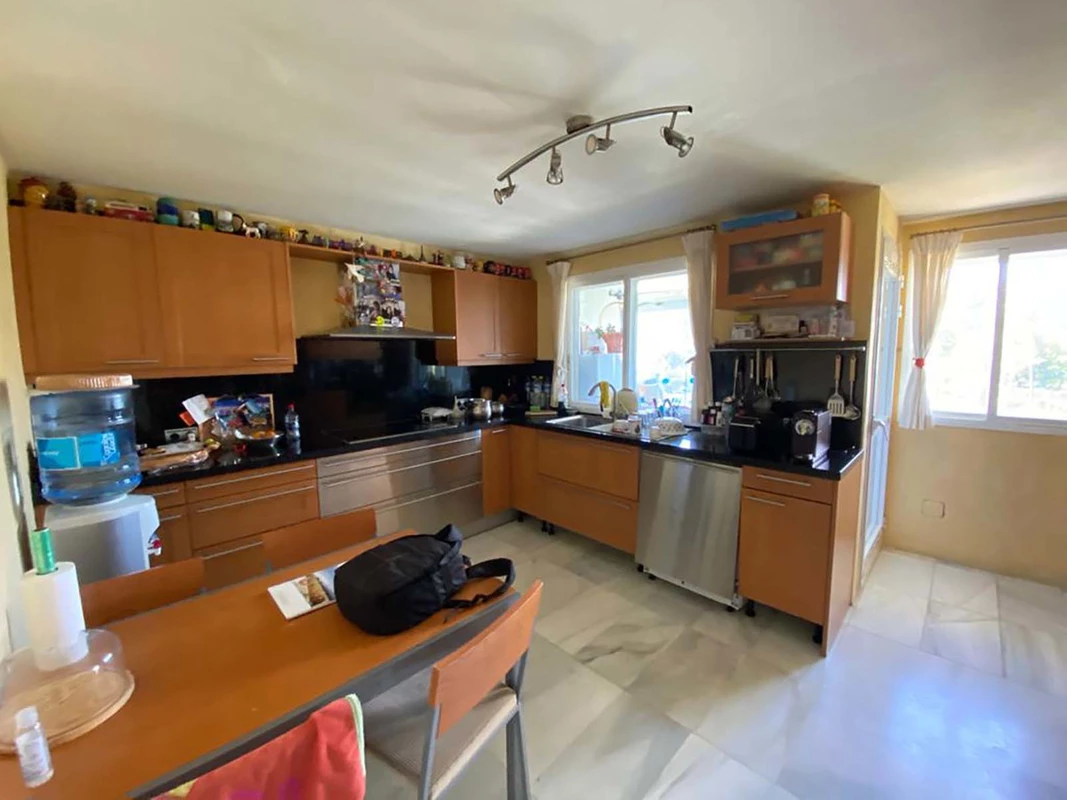 7-aa4cc561180b369757c0bb4af9886cd3