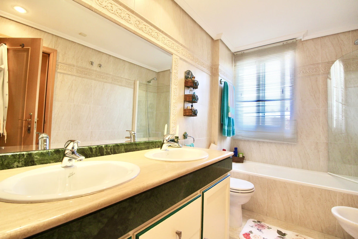 6-241328e1bcc9c0d8ce1222beb6c967a8