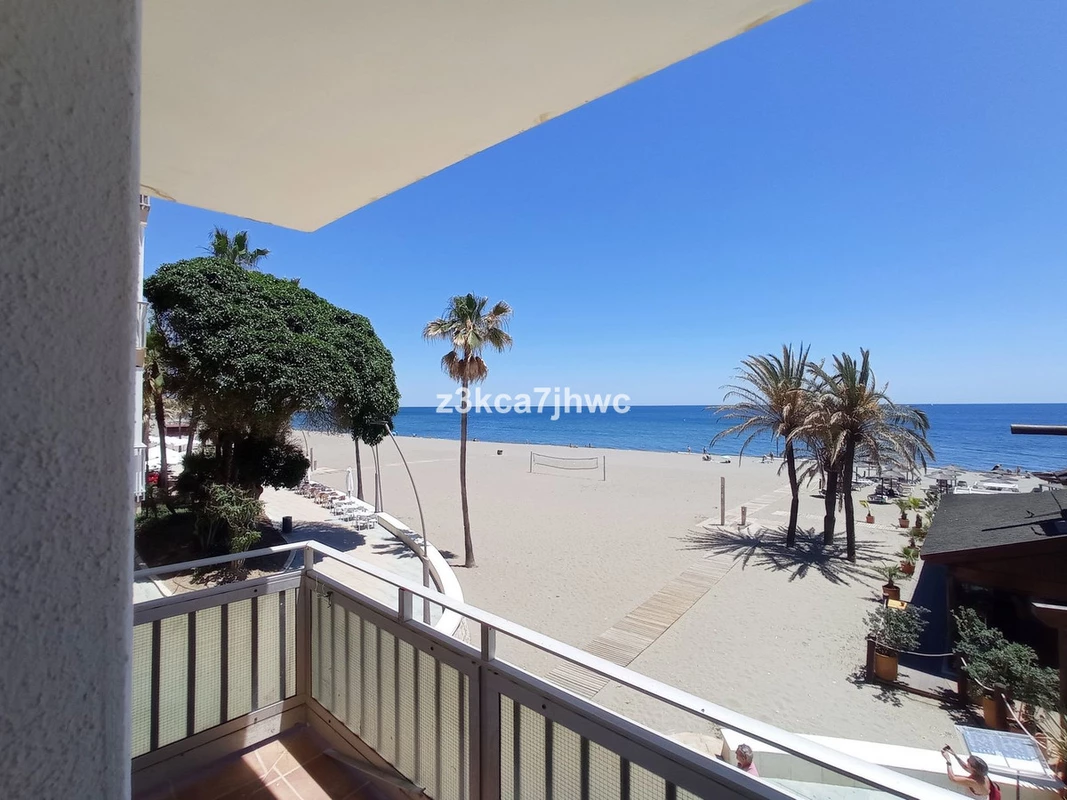 2-5bd7b9d04b45e33852eaf0ec6670150d