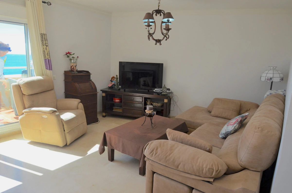 8-e64a9055bba3e77ac8aca3b893cdf826