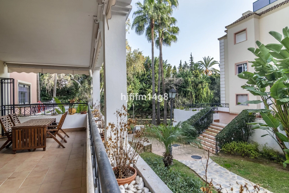 2-5bd7b9d04b45e33852eaf0ec6670150d