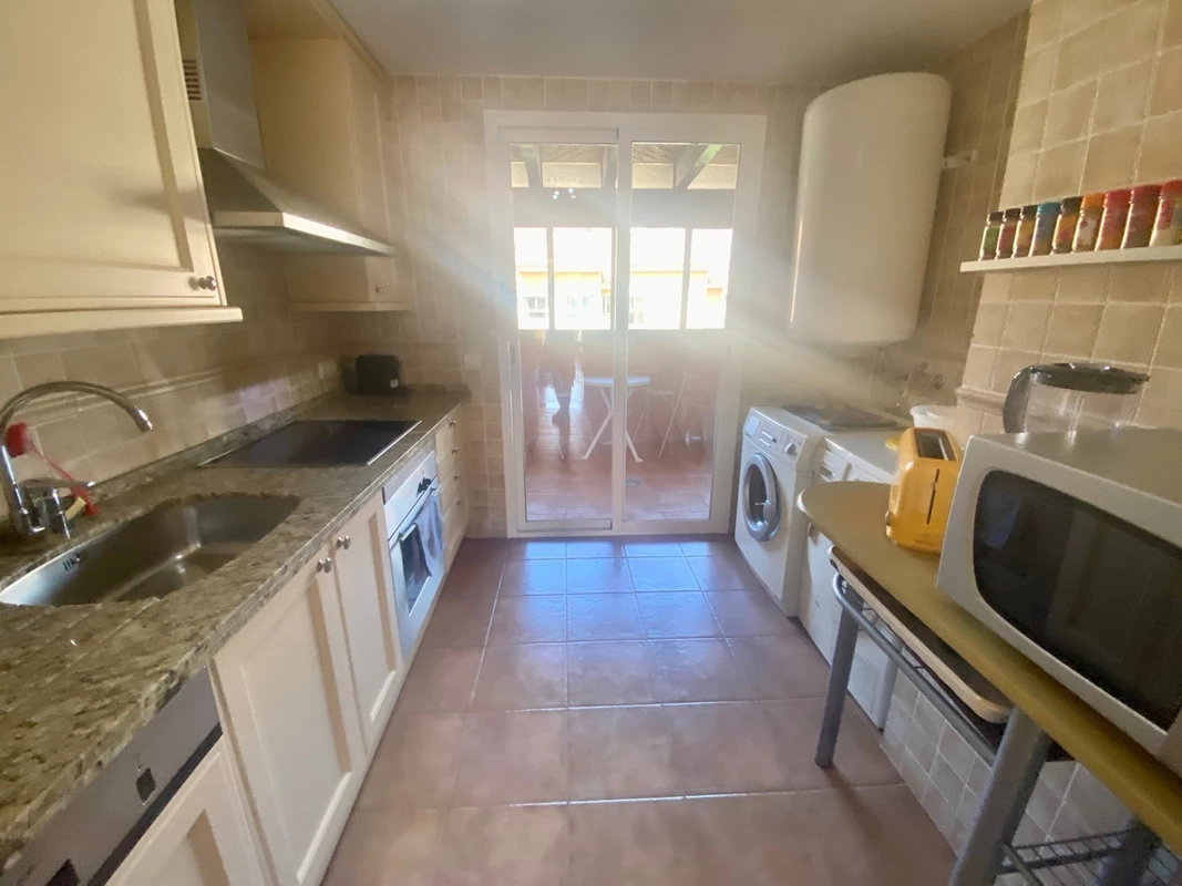 4-c23c0f86247804fa50226aecd8b0b2c8