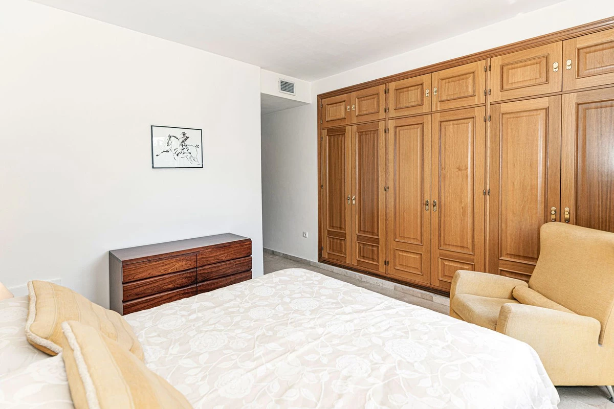 7-aa4cc561180b369757c0bb4af9886cd3