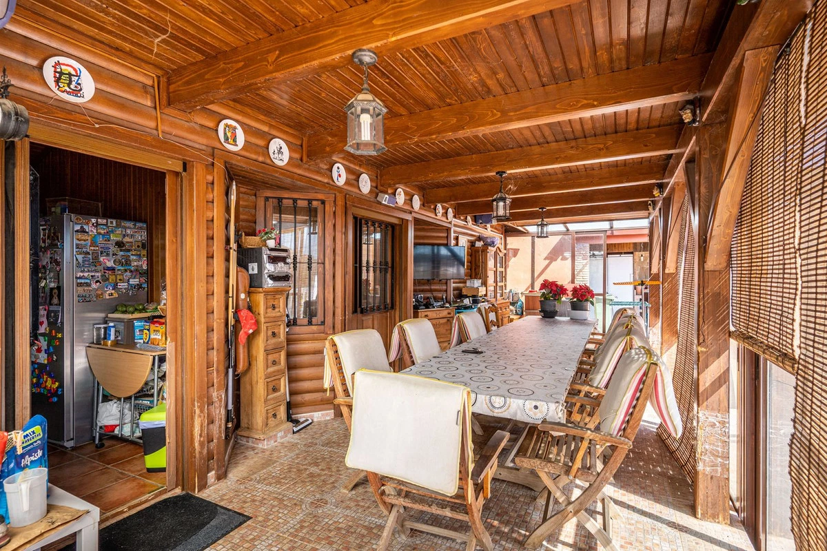 9-467d0cee5b725f3ef65f102a0c2e69c0