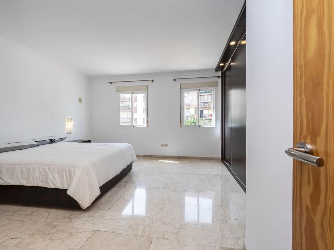 8-e64a9055bba3e77ac8aca3b893cdf826