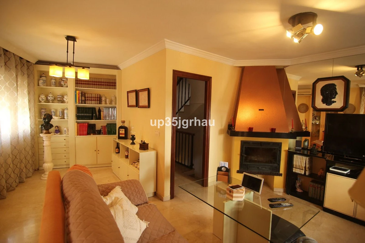 1-7980e48d732b6fc85c14b43b94d2aa54