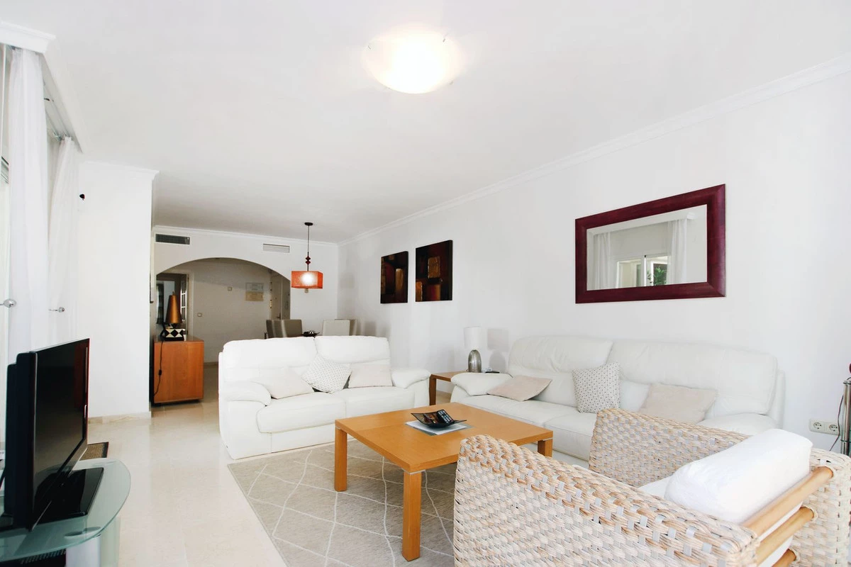 4-c23c0f86247804fa50226aecd8b0b2c8