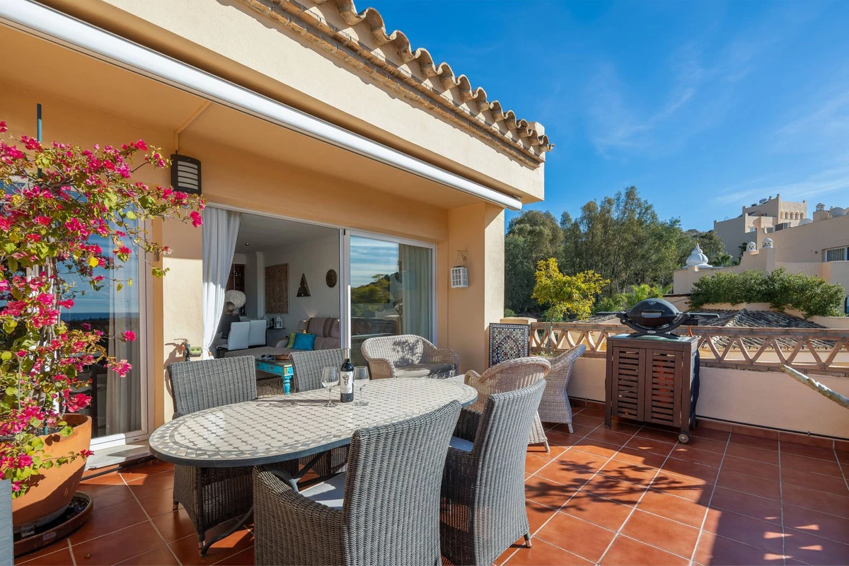 1-7980e48d732b6fc85c14b43b94d2aa54