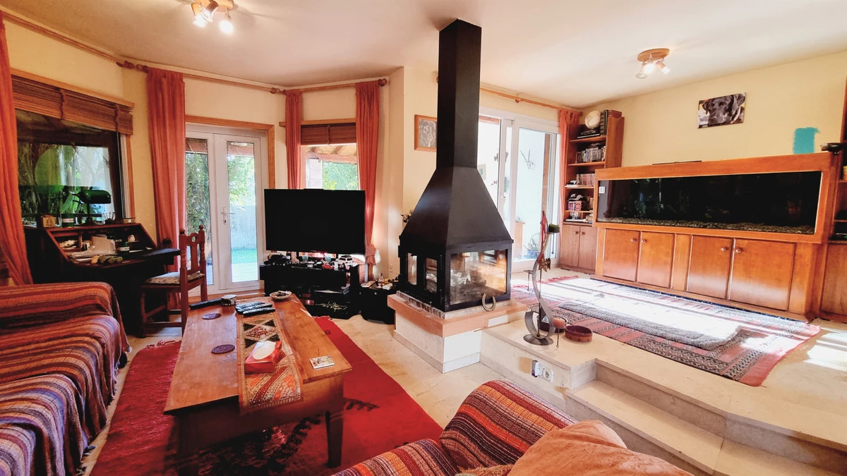 4-c23c0f86247804fa50226aecd8b0b2c8