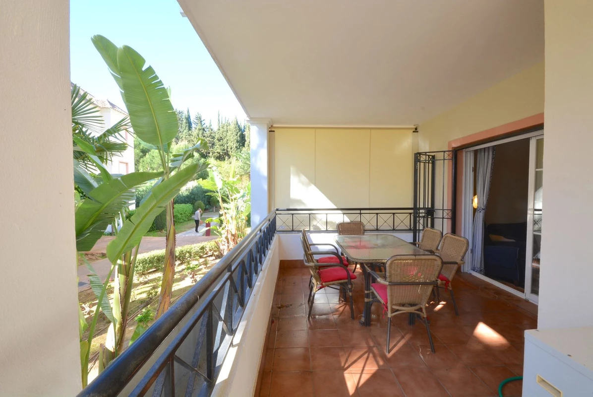 1-7980e48d732b6fc85c14b43b94d2aa54