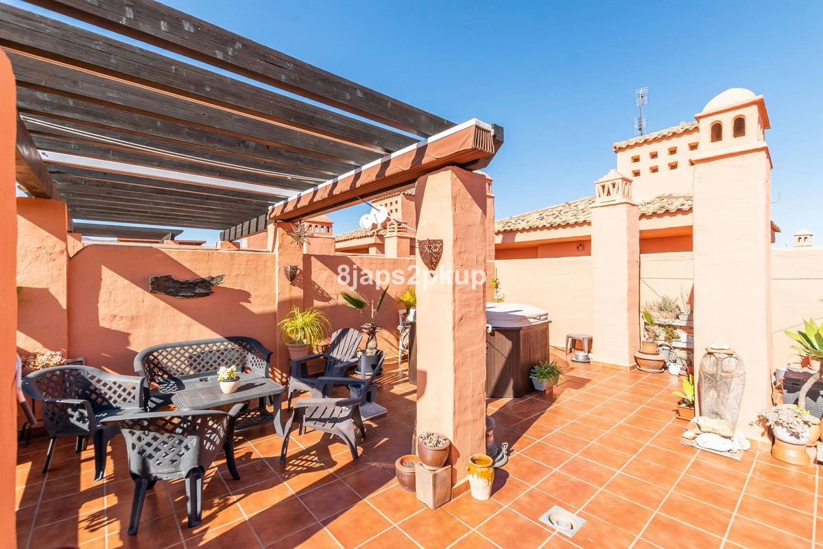 2-5bd7b9d04b45e33852eaf0ec6670150d