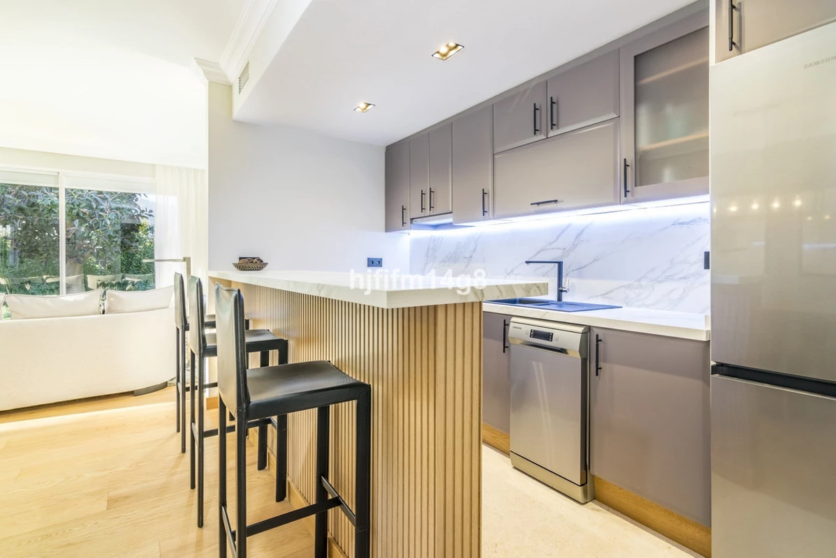 6-241328e1bcc9c0d8ce1222beb6c967a8