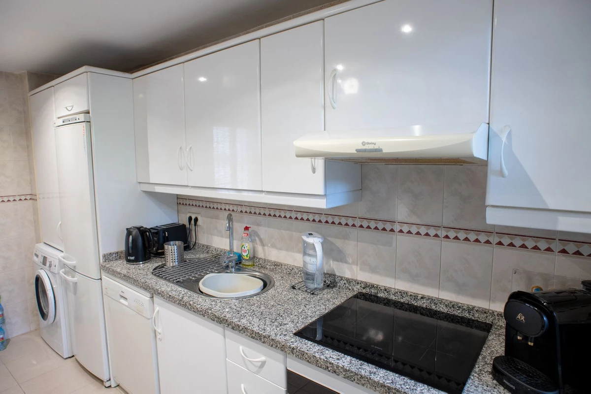 9-467d0cee5b725f3ef65f102a0c2e69c0