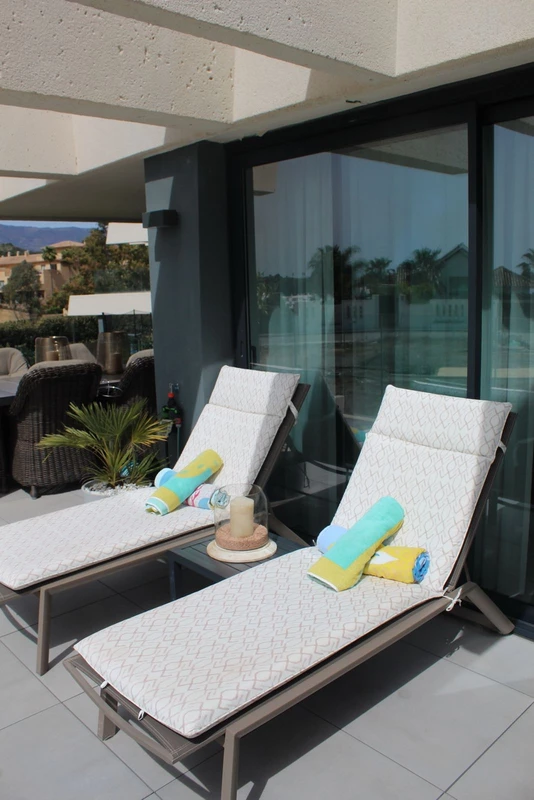 2-5bd7b9d04b45e33852eaf0ec6670150d