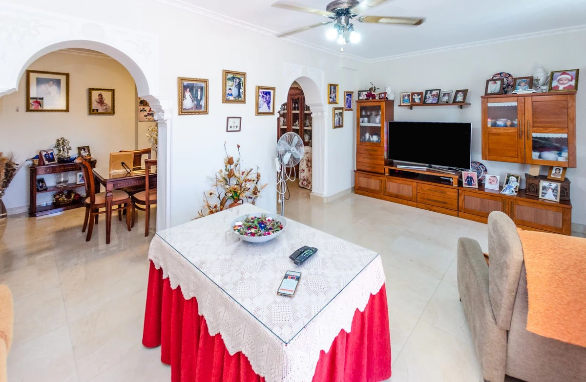 4-c23c0f86247804fa50226aecd8b0b2c8