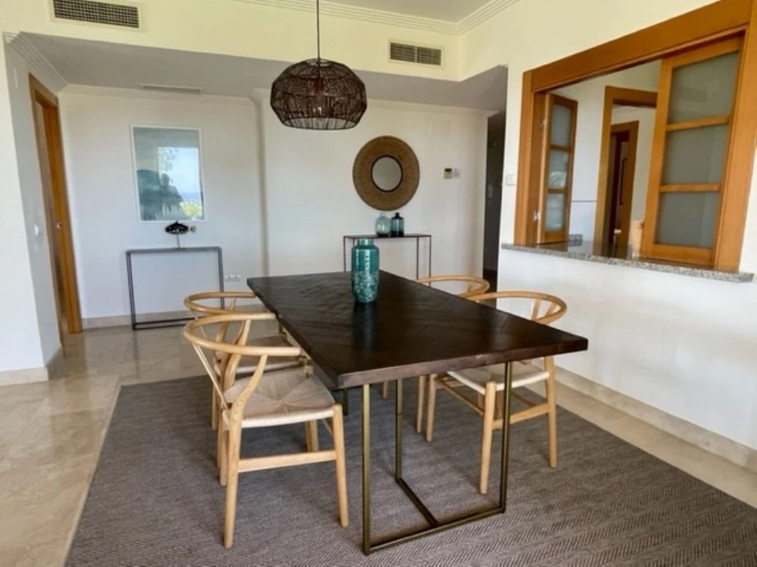 7-aa4cc561180b369757c0bb4af9886cd3