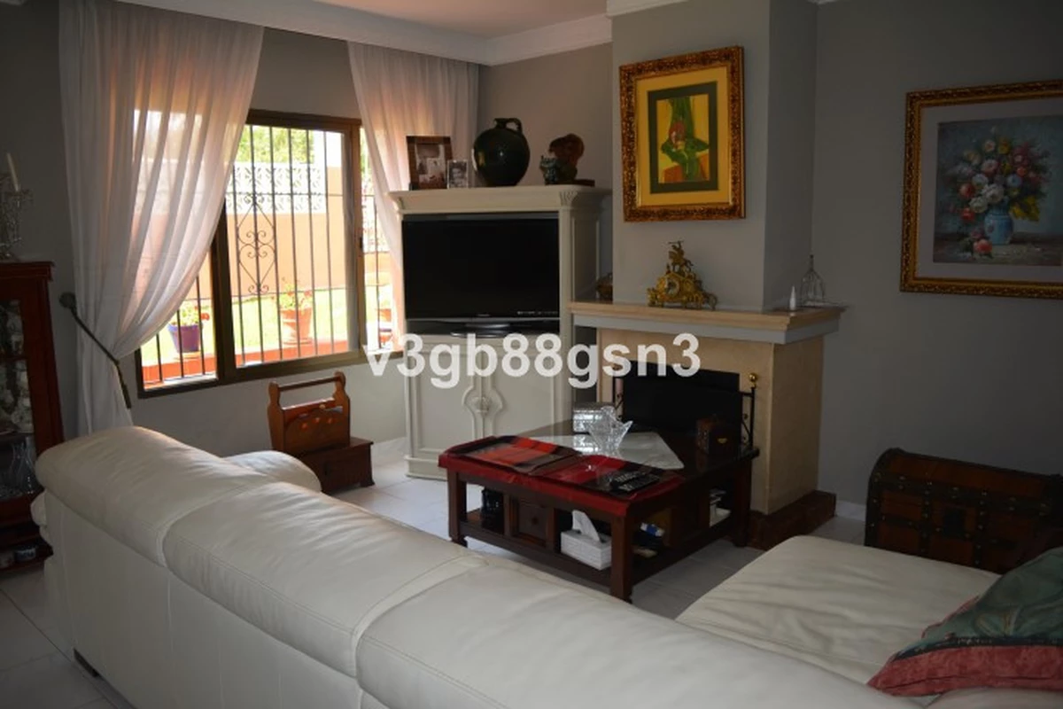 4-c23c0f86247804fa50226aecd8b0b2c8