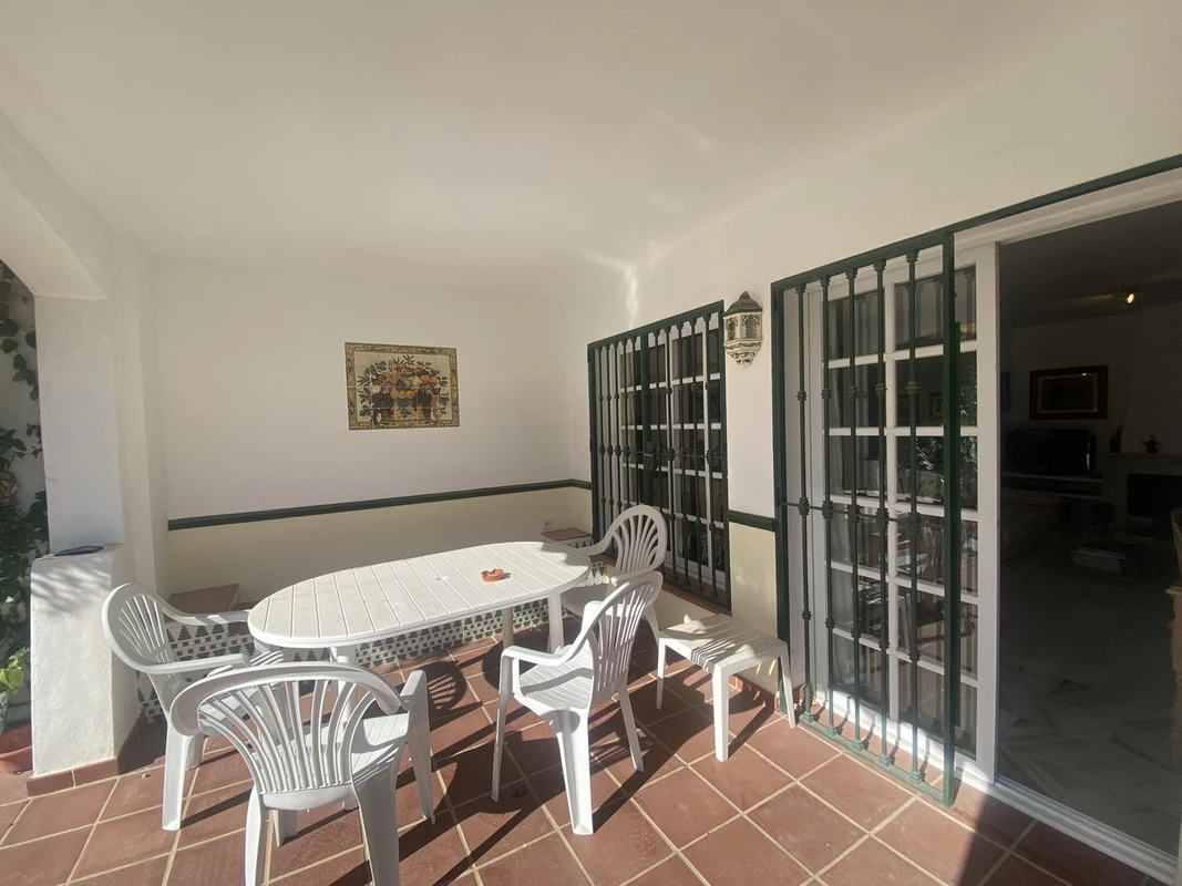 8-e64a9055bba3e77ac8aca3b893cdf826