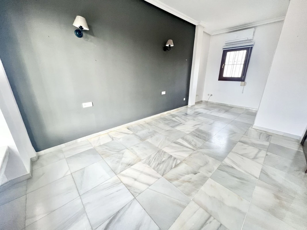 8-e64a9055bba3e77ac8aca3b893cdf826