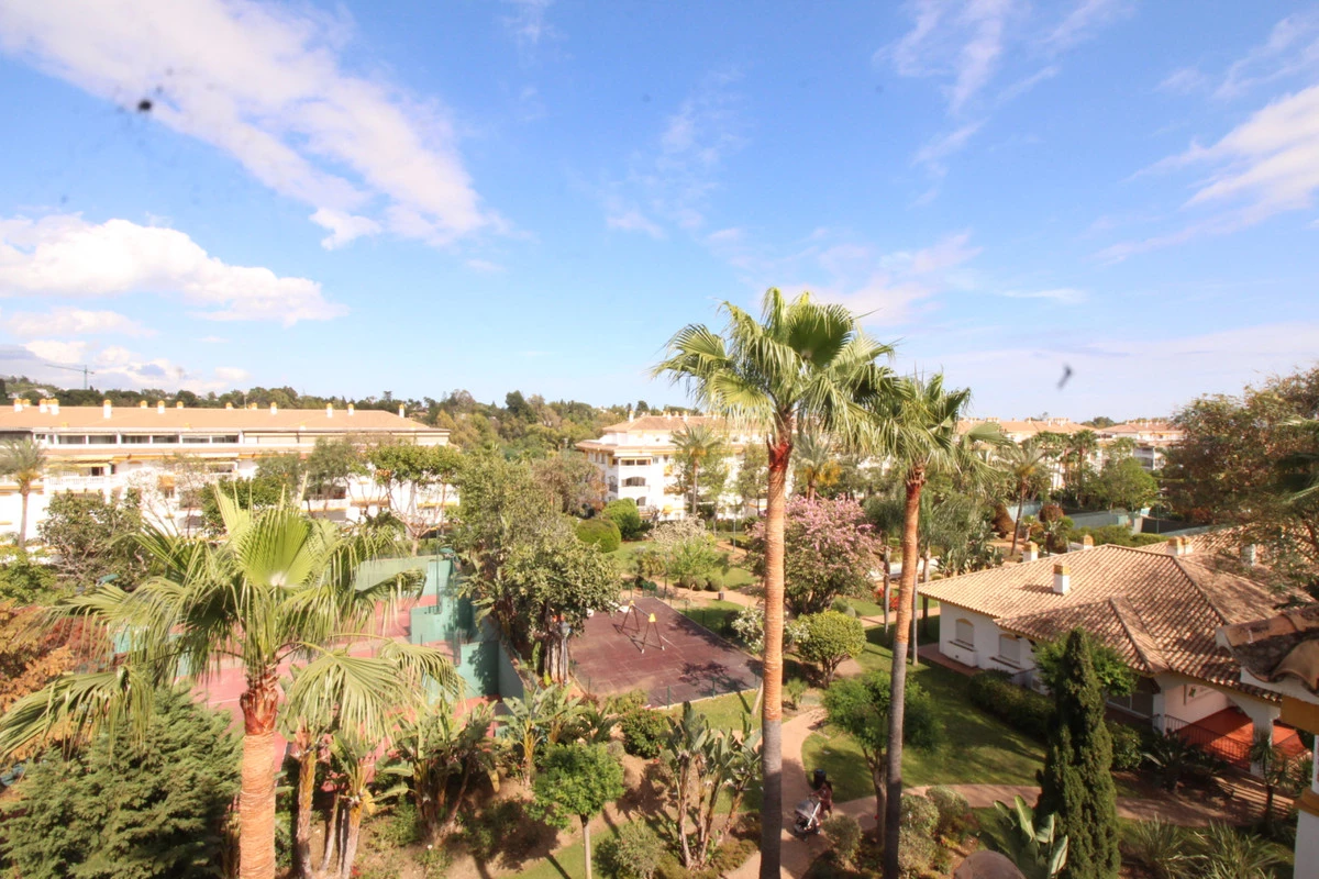 3-e898b2bb2a2fdfd06d2c39894dce8316