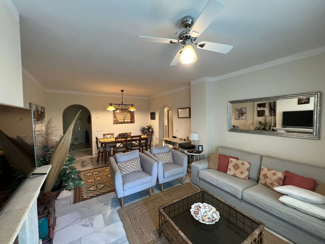 4-c23c0f86247804fa50226aecd8b0b2c8