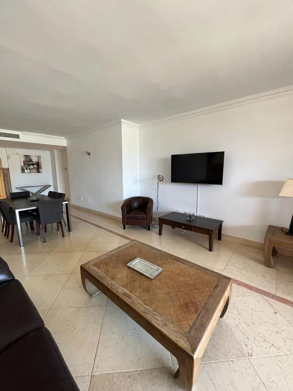 9-467d0cee5b725f3ef65f102a0c2e69c0