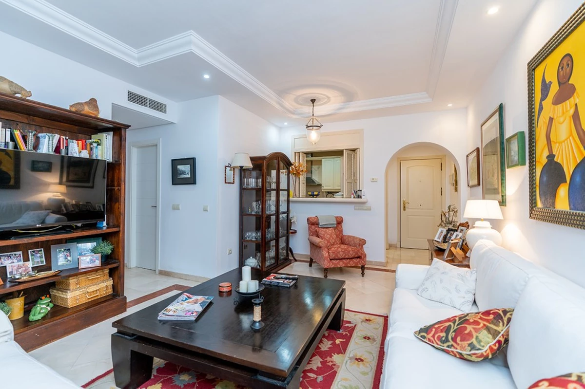 8-e64a9055bba3e77ac8aca3b893cdf826