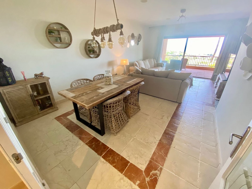 8-e64a9055bba3e77ac8aca3b893cdf826