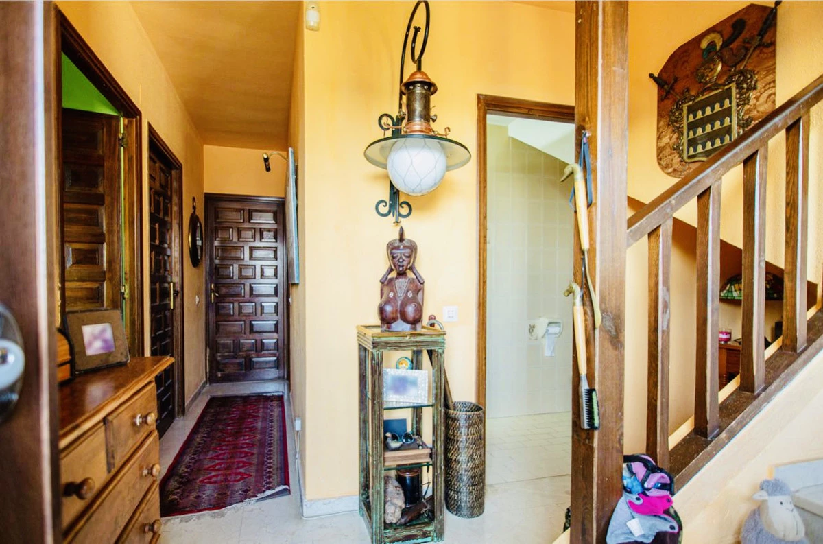 7-aa4cc561180b369757c0bb4af9886cd3