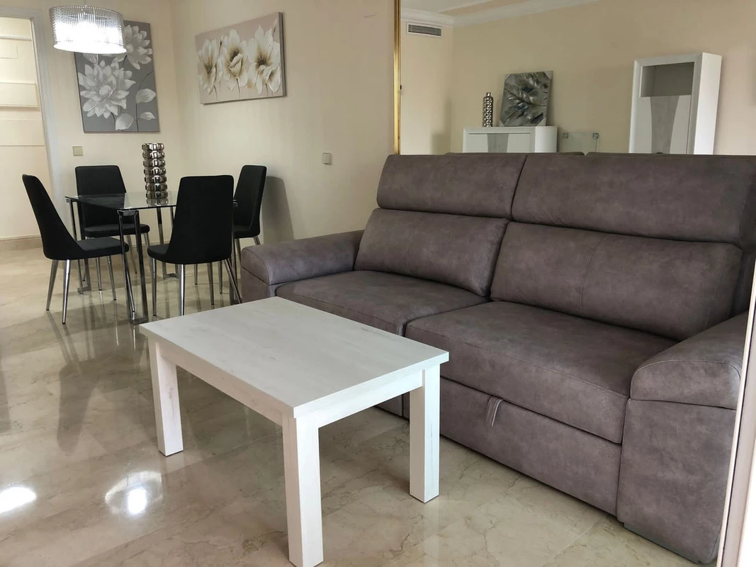 8-e64a9055bba3e77ac8aca3b893cdf826