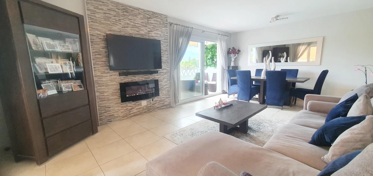 2-5bd7b9d04b45e33852eaf0ec6670150d