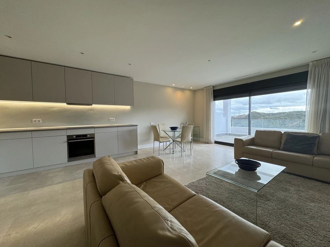 2-5bd7b9d04b45e33852eaf0ec6670150d