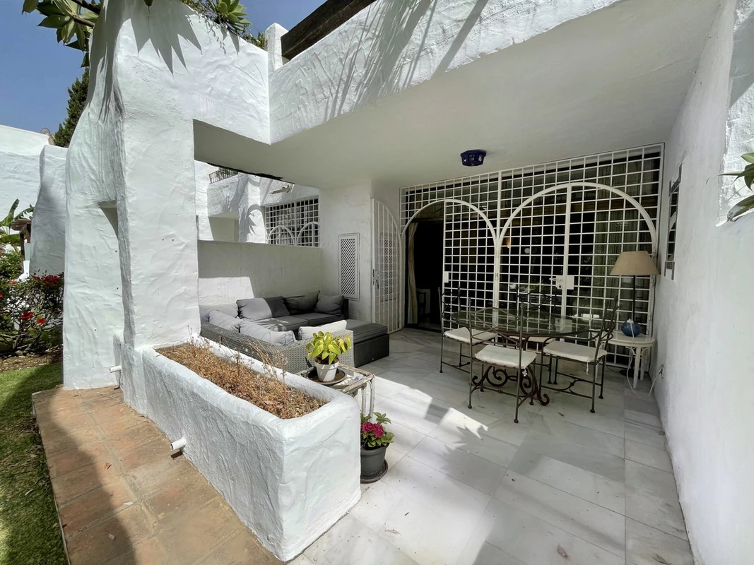 3-e898b2bb2a2fdfd06d2c39894dce8316