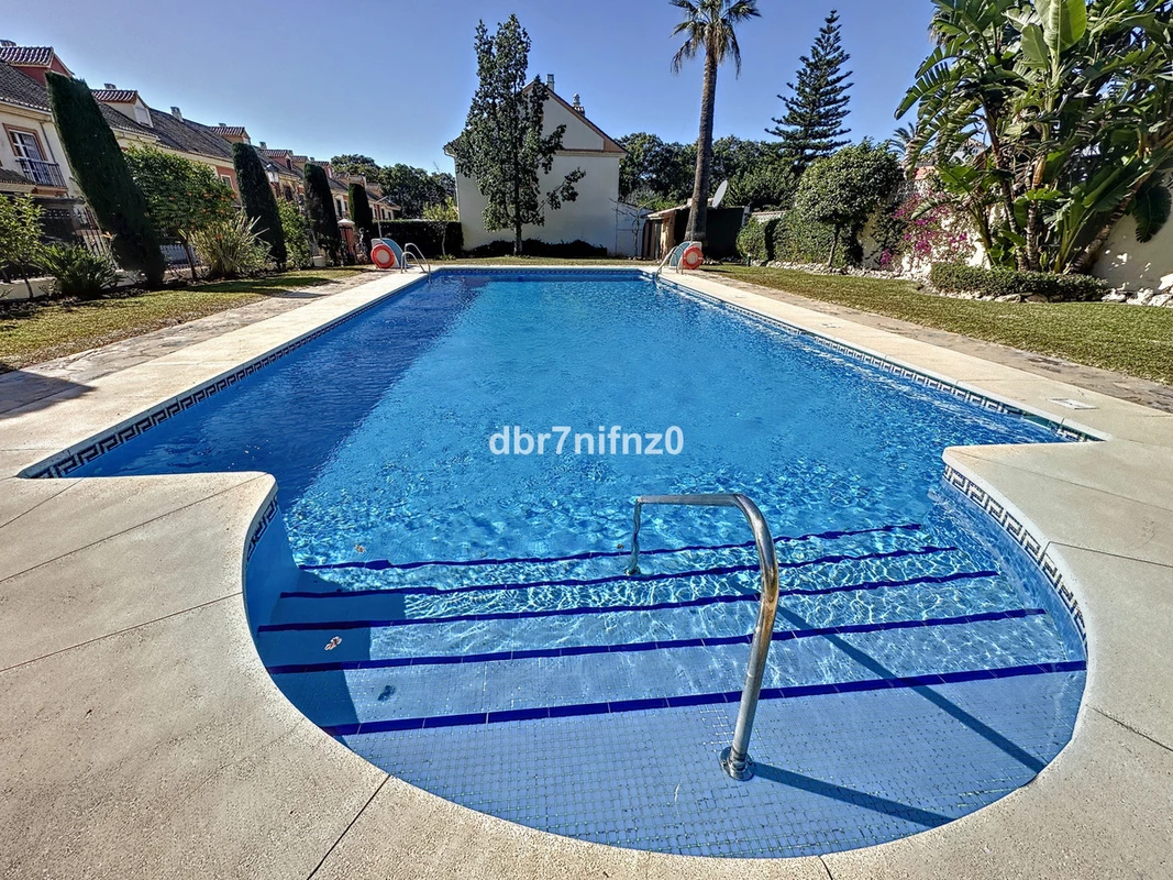 9-467d0cee5b725f3ef65f102a0c2e69c0