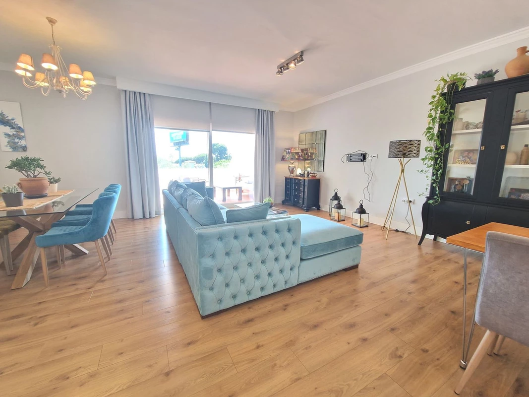 2-5bd7b9d04b45e33852eaf0ec6670150d