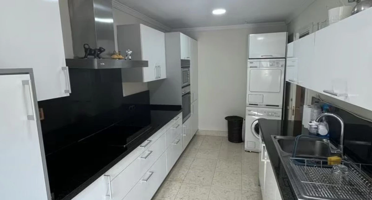 8-e64a9055bba3e77ac8aca3b893cdf826