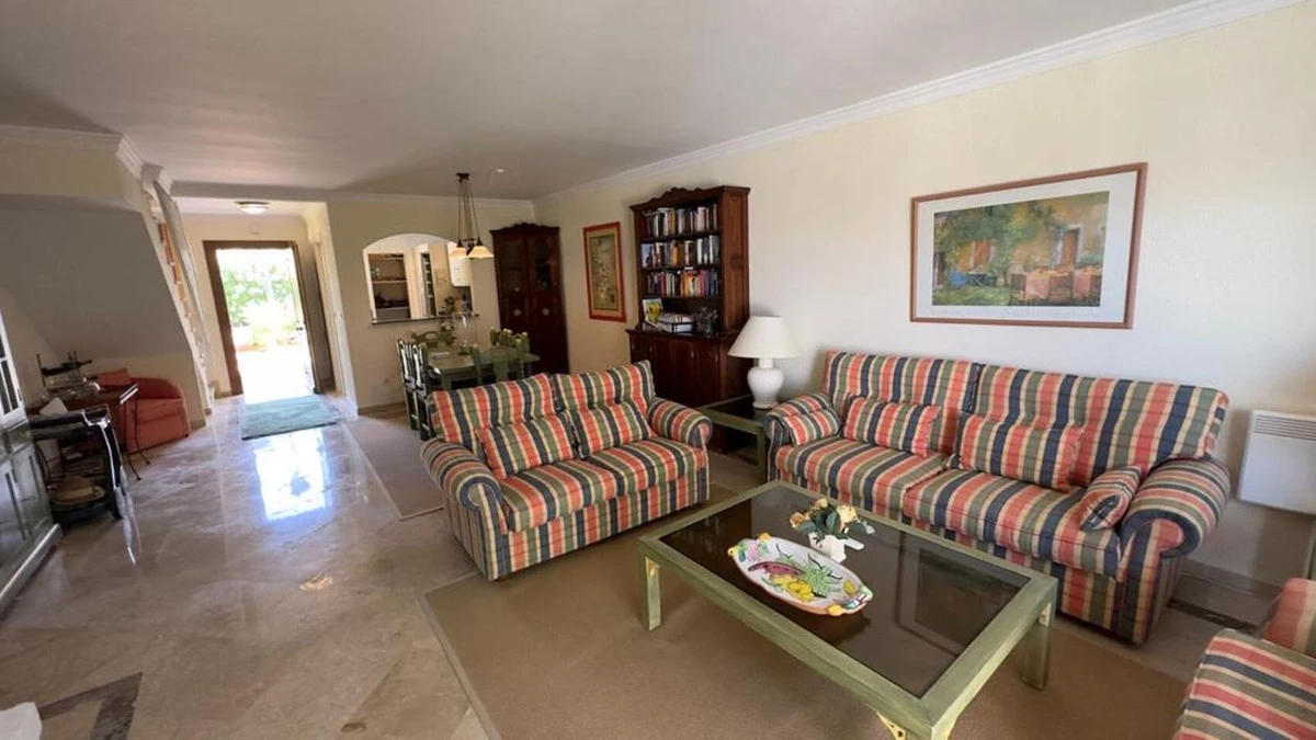 3-e898b2bb2a2fdfd06d2c39894dce8316