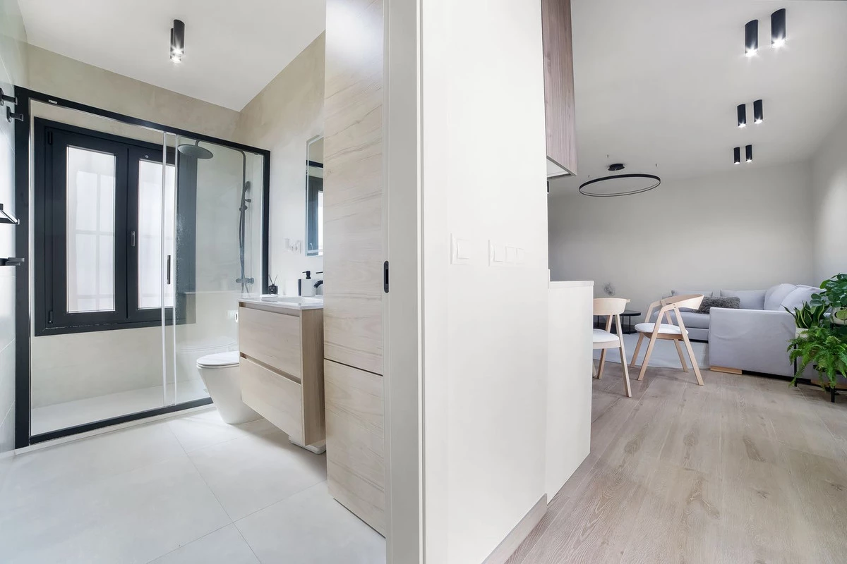 7-aa4cc561180b369757c0bb4af9886cd3