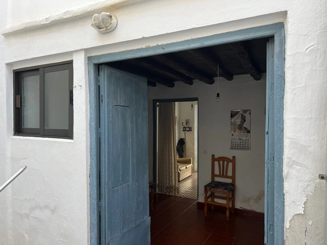 8-e64a9055bba3e77ac8aca3b893cdf826