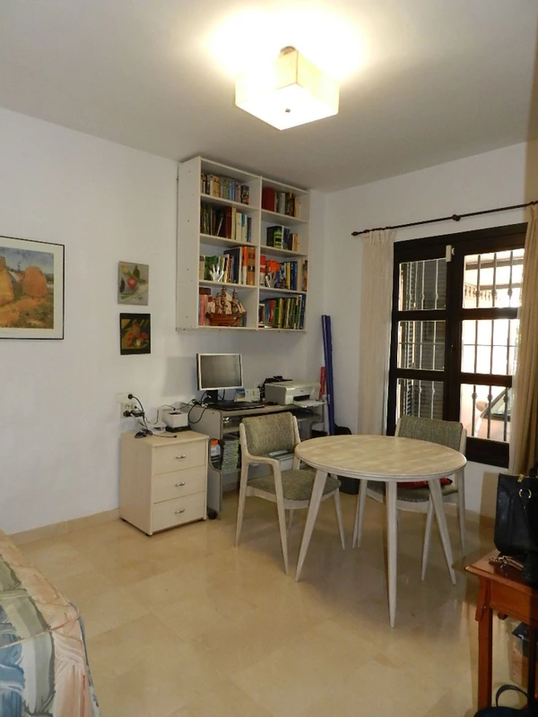 9-467d0cee5b725f3ef65f102a0c2e69c0